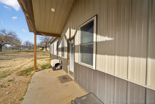 315 S Maple Street, Oologah, OK 74053