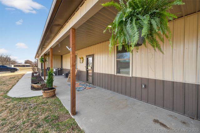 315 S Maple Street, Oologah, OK 74053