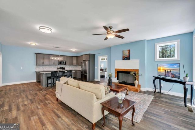 174 Golden Springs Drive, Jasper, GA 30143