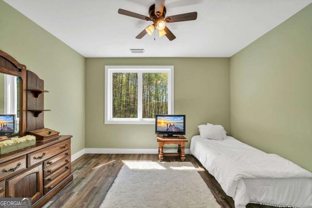 174 Golden Springs Drive, Jasper, GA 30143