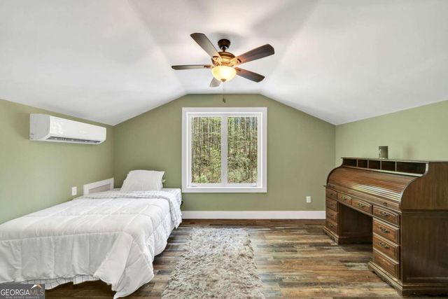 174 Golden Springs Drive, Jasper, GA 30143