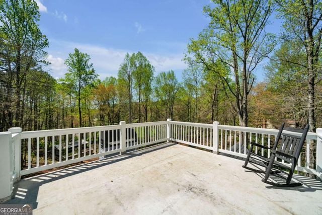 174 Golden Springs Drive, Jasper, GA 30143