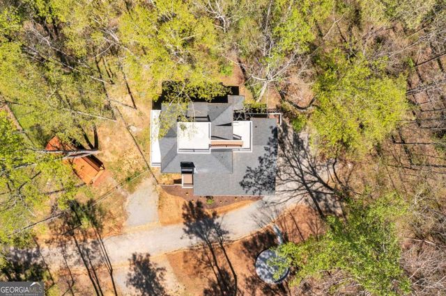 174 Golden Springs Drive, Jasper, GA 30143