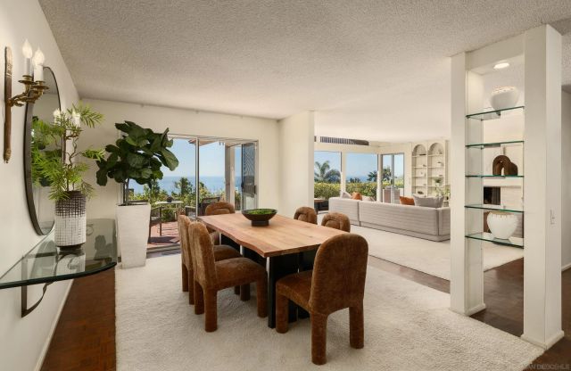 2586 Calle Del Oro, San Diego, CA 92037