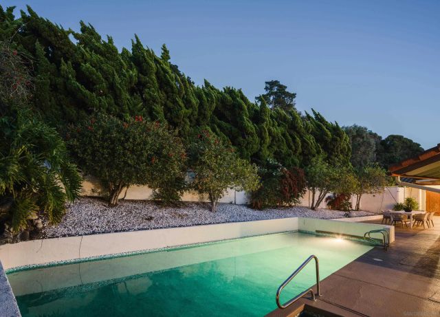 2586 Calle Del Oro, San Diego, CA 92037