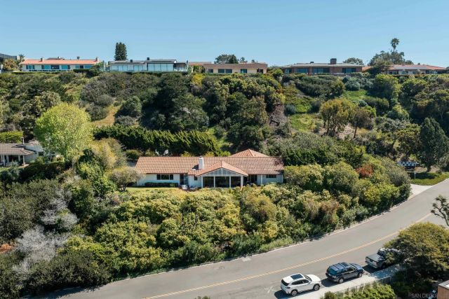 2586 Calle Del Oro, San Diego, CA 92037