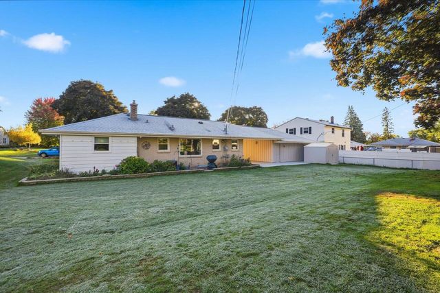 5935 N 117th STREET, Milwaukee, WI 53225