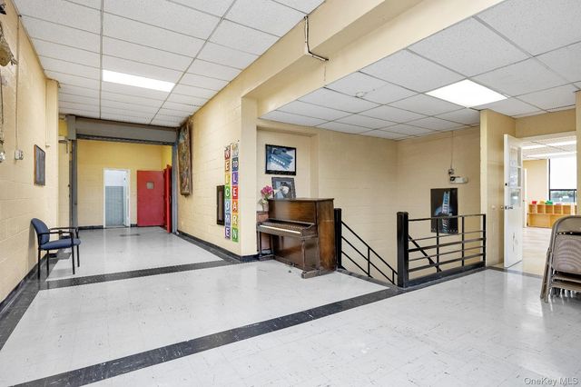 81 S Long Beach Avenue, Freeport, NY 11520