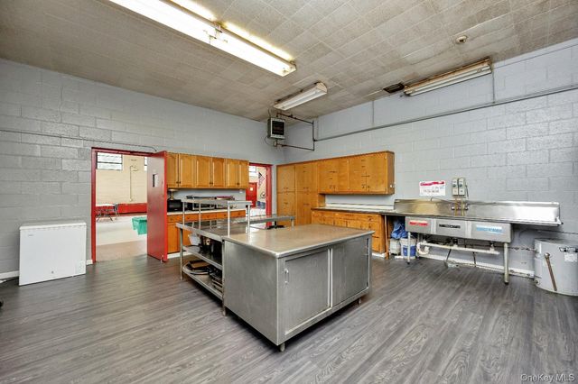 81 S Long Beach Avenue, Freeport, NY 11520