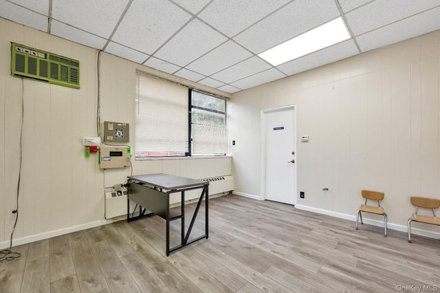 81 S Long Beach Avenue, Freeport, NY 11520