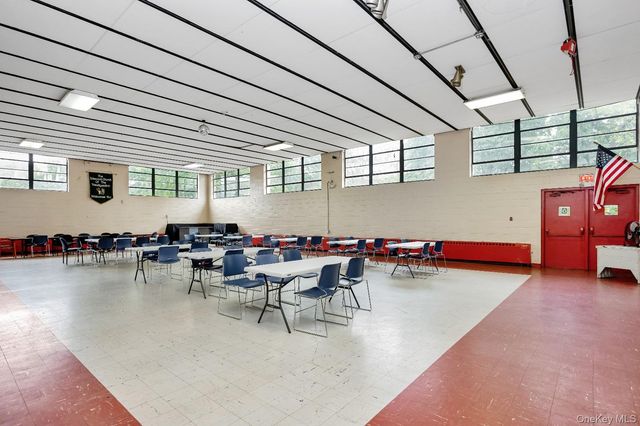 81 S Long Beach Avenue, Freeport, NY 11520