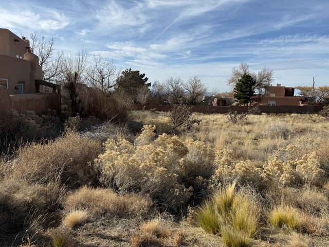 12520 Elena Drive NE, Albuquerque, NM 87122