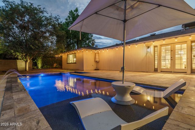 4231 E WELDON Avenue, Phoenix, AZ 85018