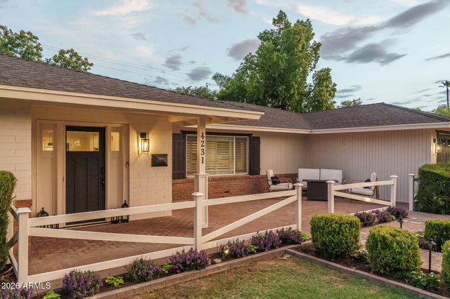 4231 E WELDON Avenue, Phoenix, AZ 85018