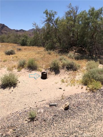 44325 Temescal St, Newberry Springs, CA 92365