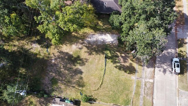 6147 Reamer Street, Houston, TX 77074