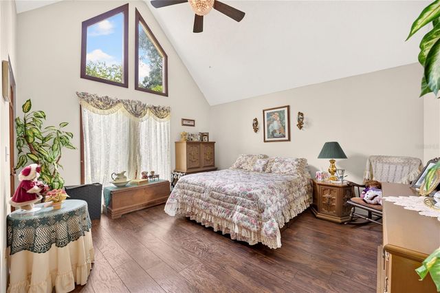 5360 NE 1ST LANE, Ocala, FL 34470
