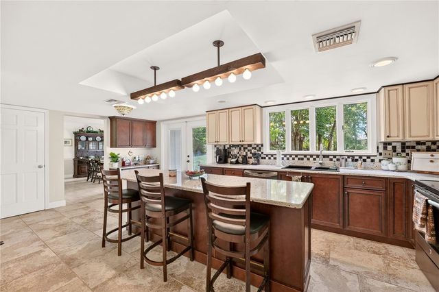5360 NE 1ST LANE, Ocala, FL 34470