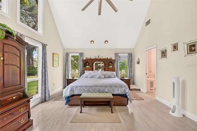 5360 NE 1ST LANE, Ocala, FL 34470