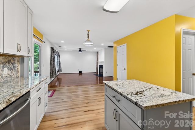 2539 Thornfield Road, Charlotte, NC 28273