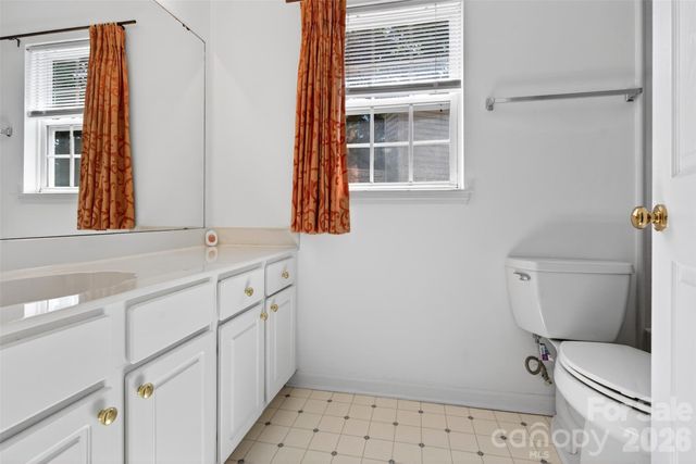 2539 Thornfield Road, Charlotte, NC 28273
