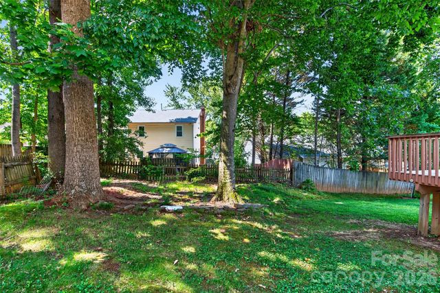 2539 Thornfield Road, Charlotte, NC 28273