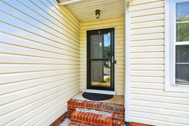 2539 Thornfield Road, Charlotte, NC 28273