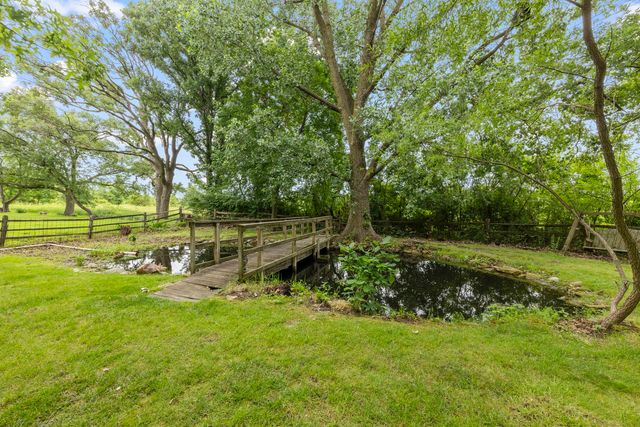 8S765 Singletree Lane, Naperville, IL 60565