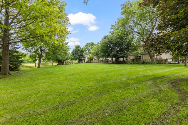 8S765 Singletree Lane, Naperville, IL 60565