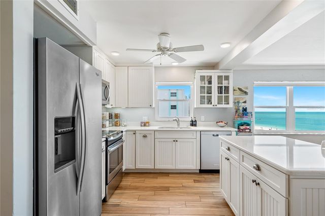 555 GULF WAY 6S, St Pete Beach, FL 33706