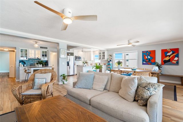 555 GULF WAY 6S, St Pete Beach, FL 33706