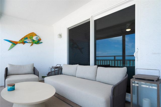 555 GULF WAY 6S, St Pete Beach, FL 33706