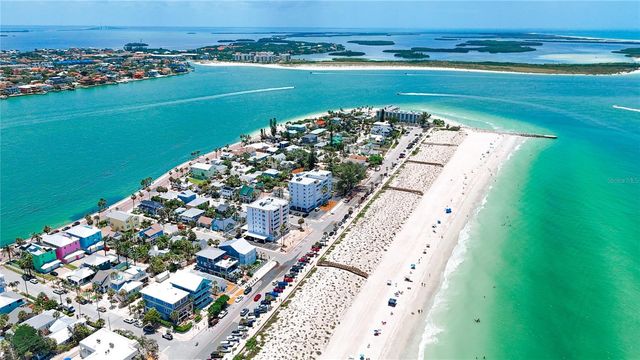 555 GULF WAY 6S, St Pete Beach, FL 33706