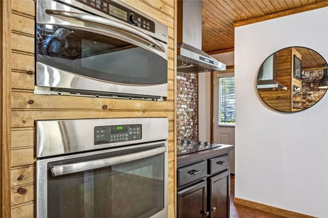 1955 Vance NE Drive, Atlanta, GA 30345