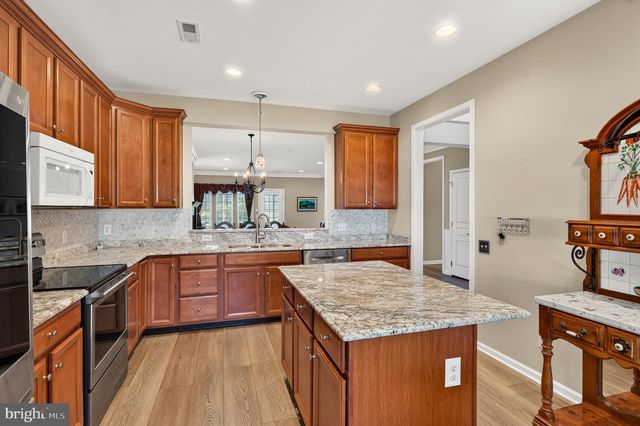 443 HALLMAN CT, Downingtown, PA 19335