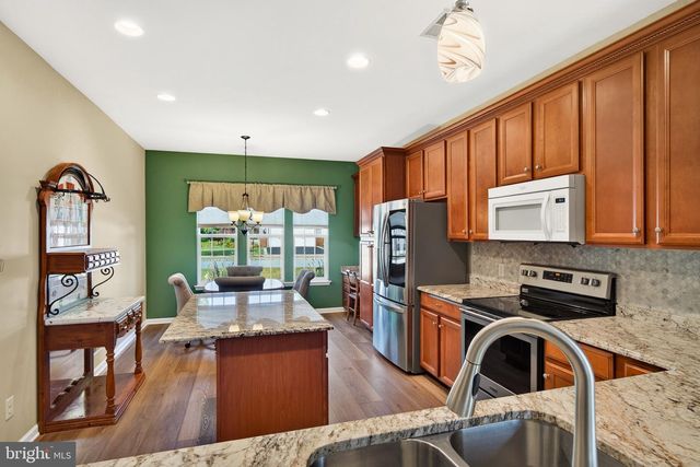 443 HALLMAN CT, Downingtown, PA 19335