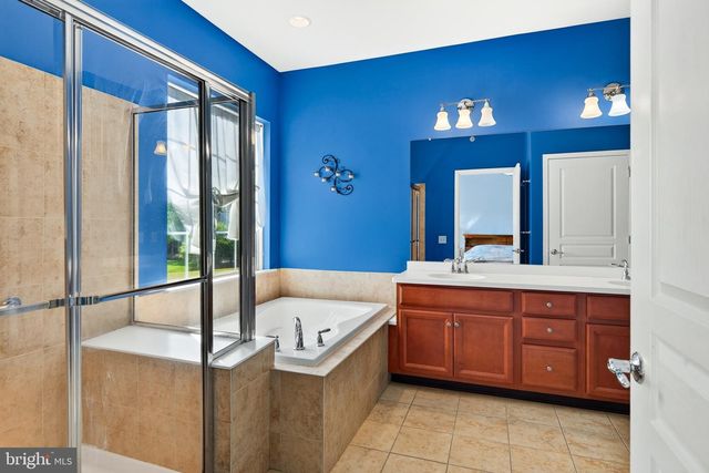 443 HALLMAN CT, Downingtown, PA 19335