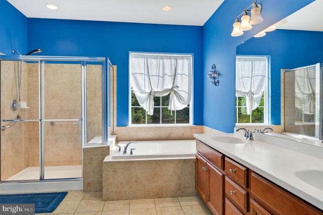 443 HALLMAN CT, Downingtown, PA 19335
