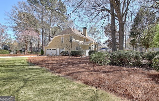 201 Crimson Way, Peachtree City, GA 30269