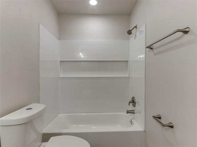 11112 NW 99th Street, Yukon, OK 73099