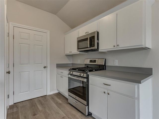 11112 NW 99th Street, Yukon, OK 73099