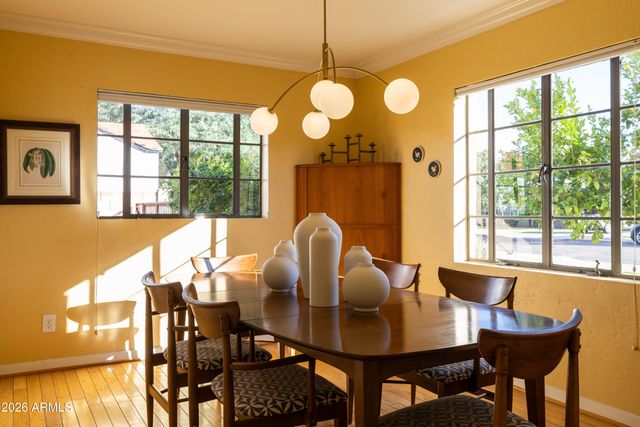 530 W WILSHIRE Drive, Phoenix, AZ 85003