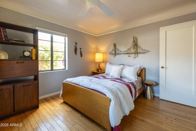 530 W WILSHIRE Drive, Phoenix, AZ 85003