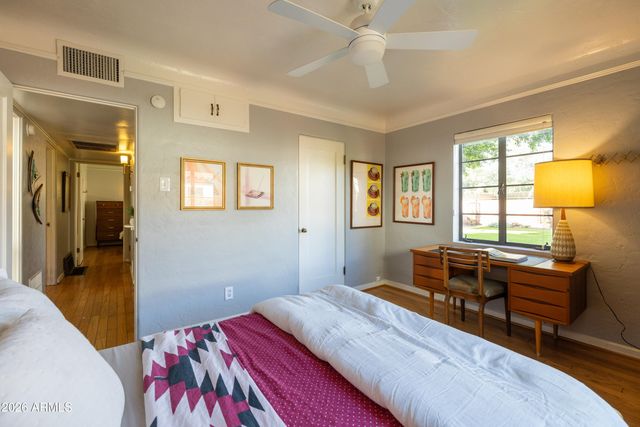 530 W WILSHIRE Drive, Phoenix, AZ 85003