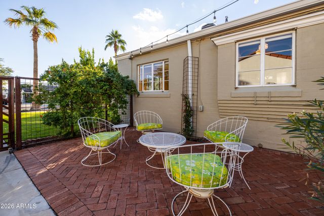 530 W WILSHIRE Drive, Phoenix, AZ 85003