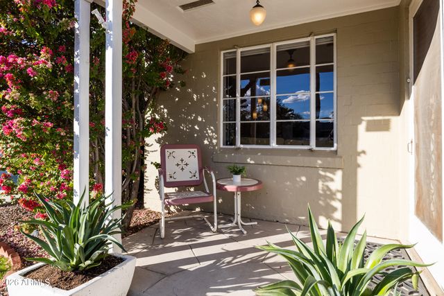 530 W WILSHIRE Drive, Phoenix, AZ 85003