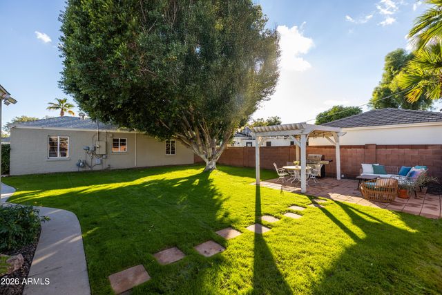 530 W WILSHIRE Drive, Phoenix, AZ 85003