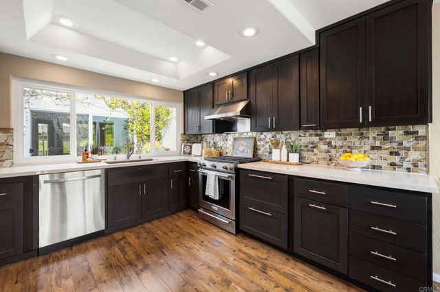 4980 Delos Way, Oceanside, CA 92056