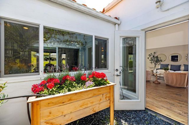 4980 Delos Way, Oceanside, CA 92056