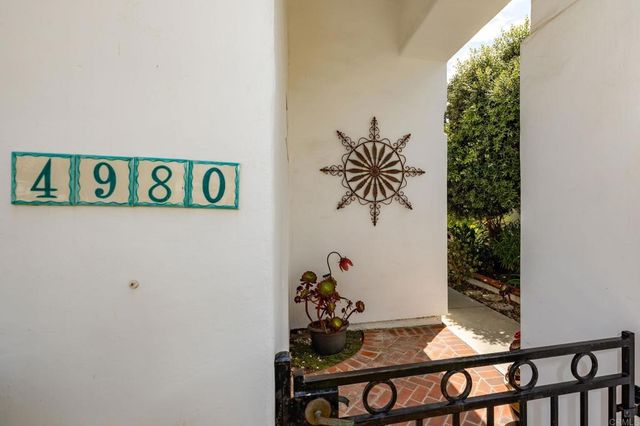 4980 Delos Way, Oceanside, CA 92056